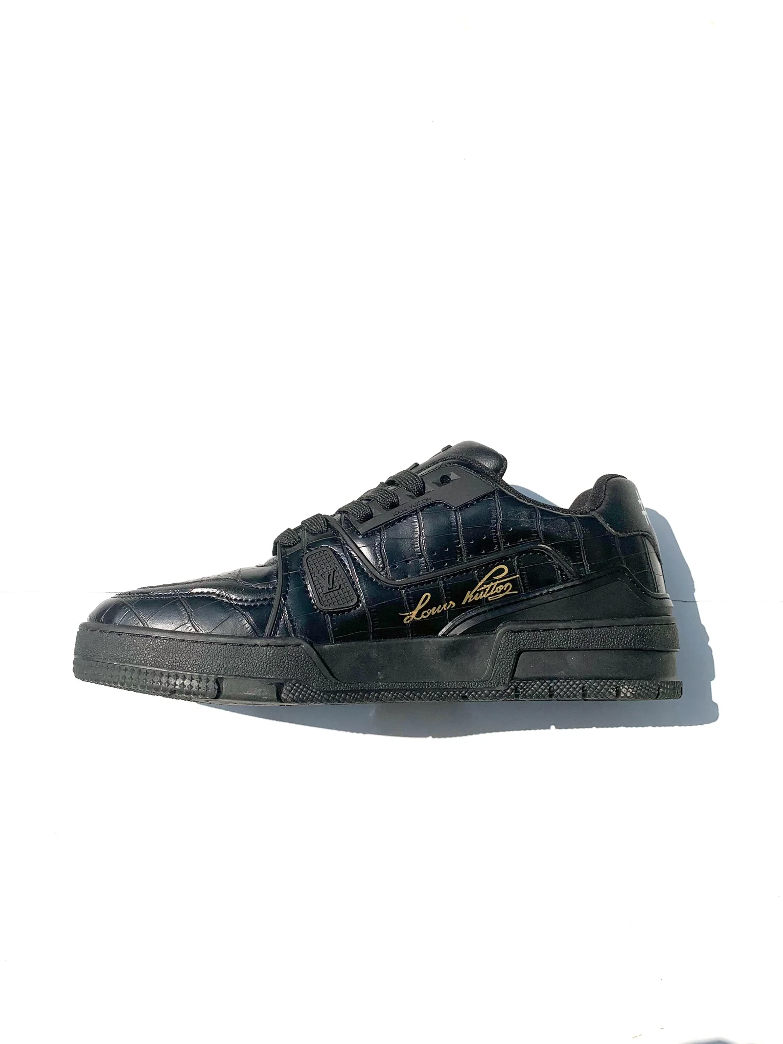 LV TRAINER CROC BLACK"reps"