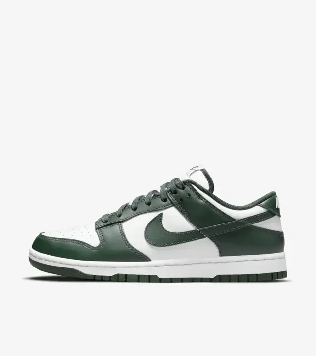 Nike Dunk Low ‘Varsity Green’